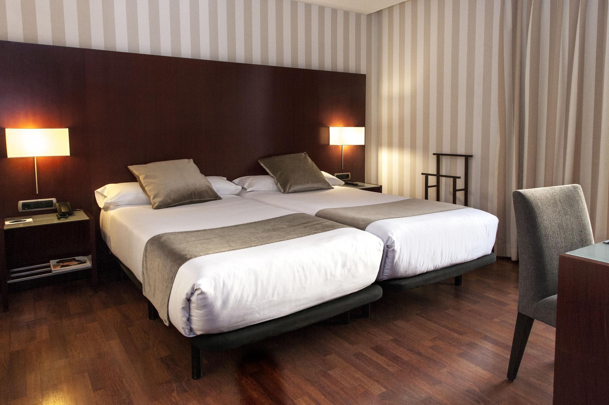 Zenit Coruna Hotel 4*