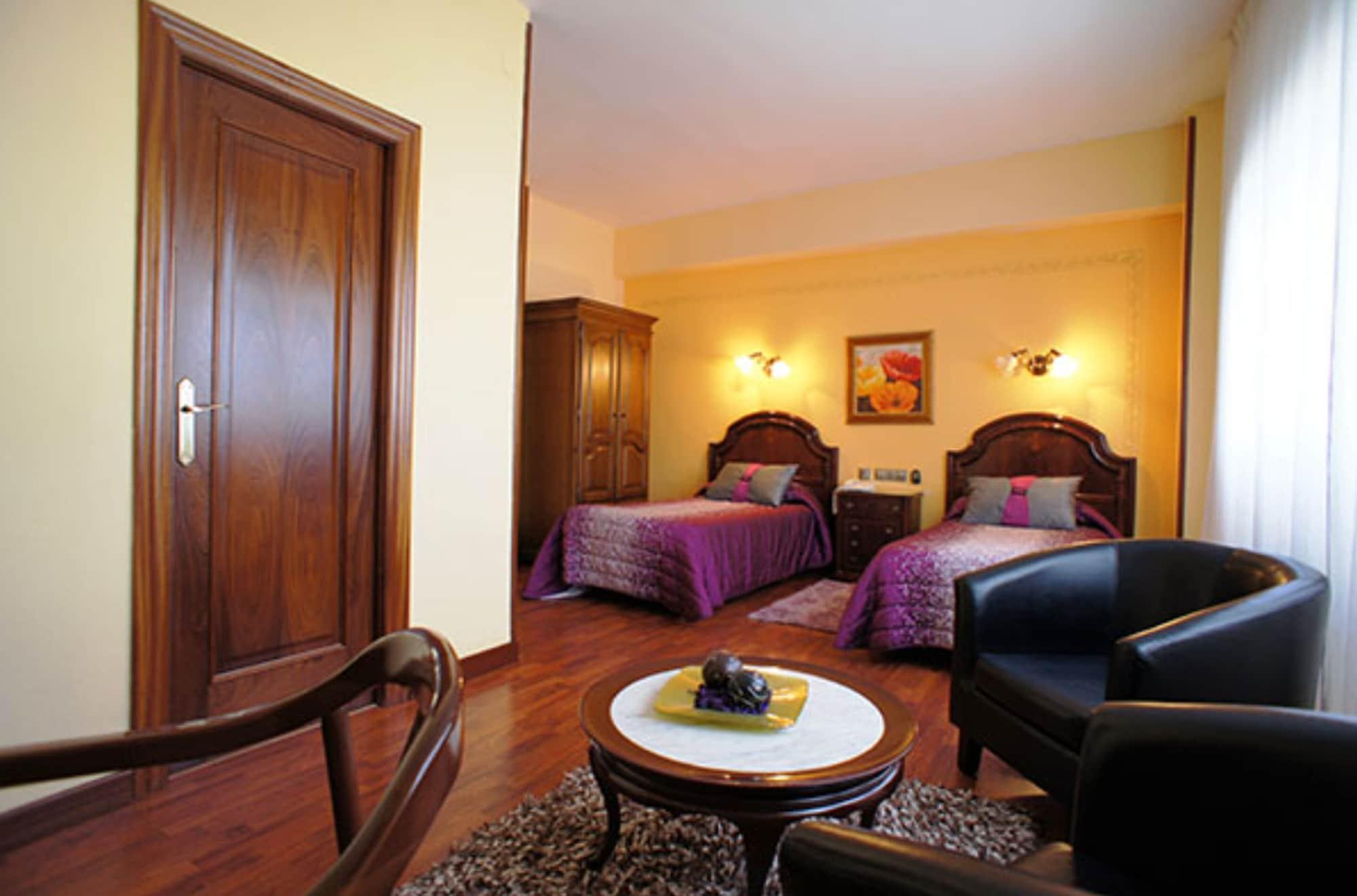 Montermoso Hotel 3*