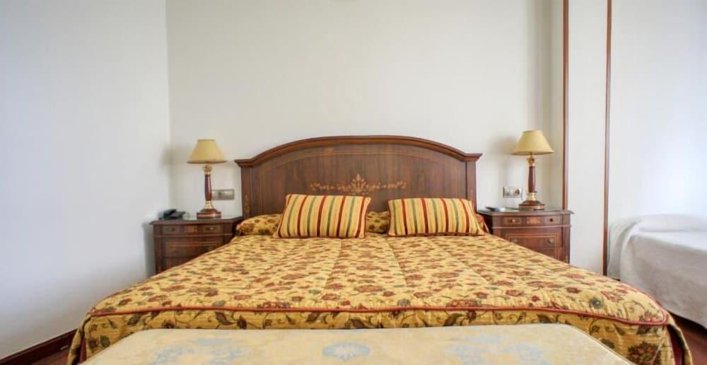 Montermoso Hotel 3*