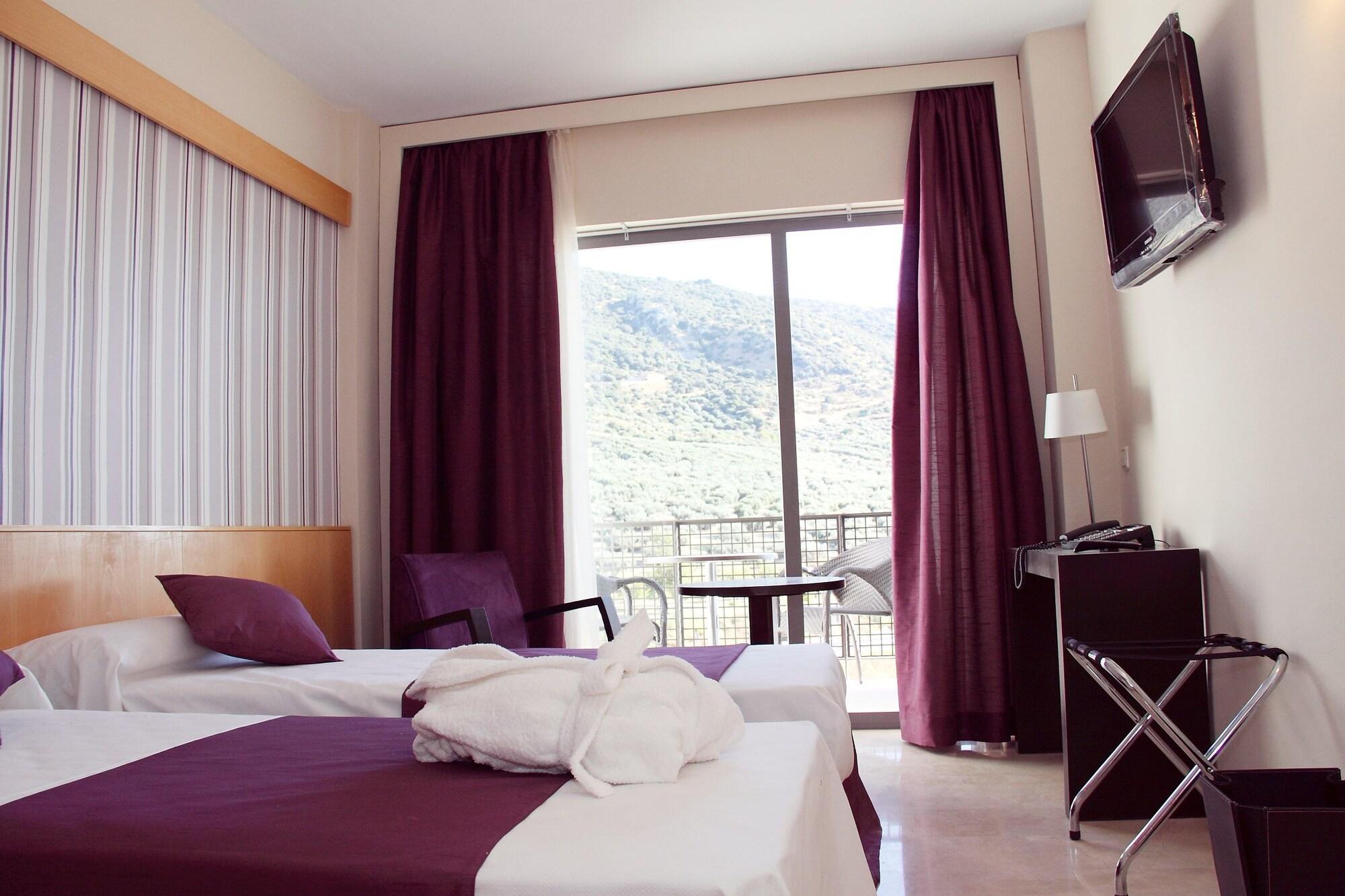 Mencia Subbetica Hotel 3*