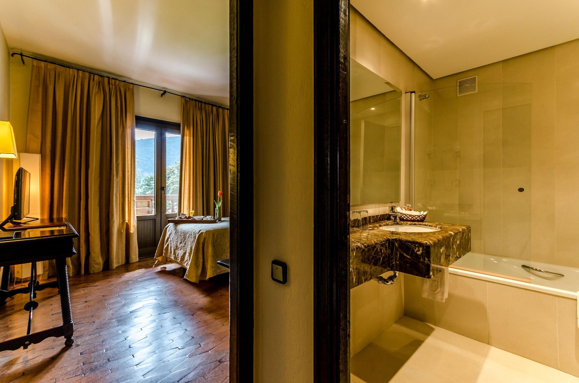 Hotel Temple 4*