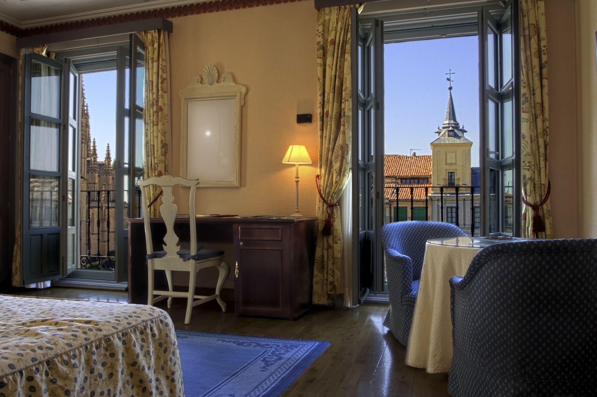 Infanta Isabel By Recordis Hotel 3*