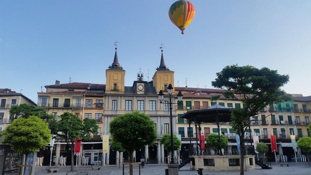 Infanta Isabel By Recordis Hotel Segovia