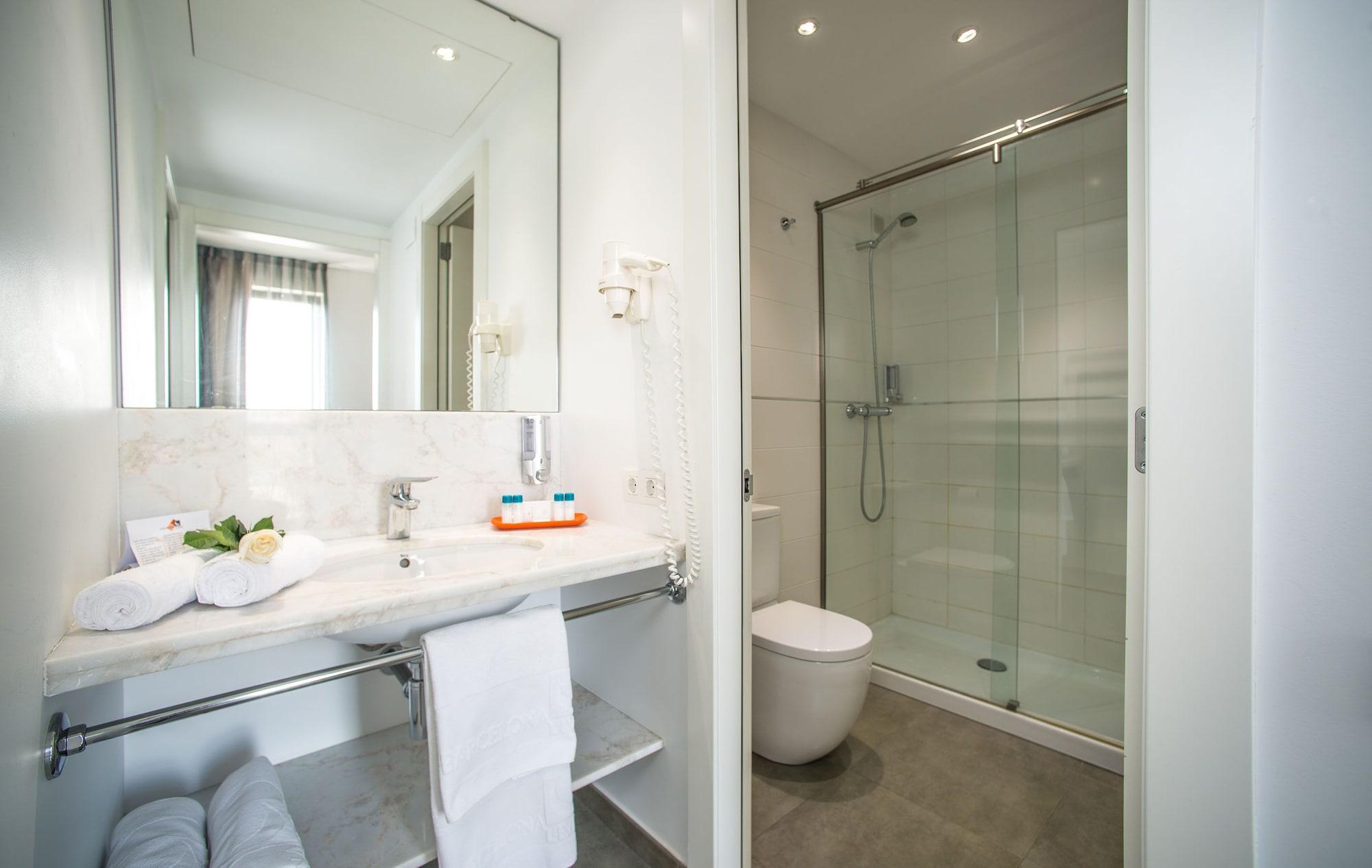 Ona Living Barcelona Aparthotel 4*