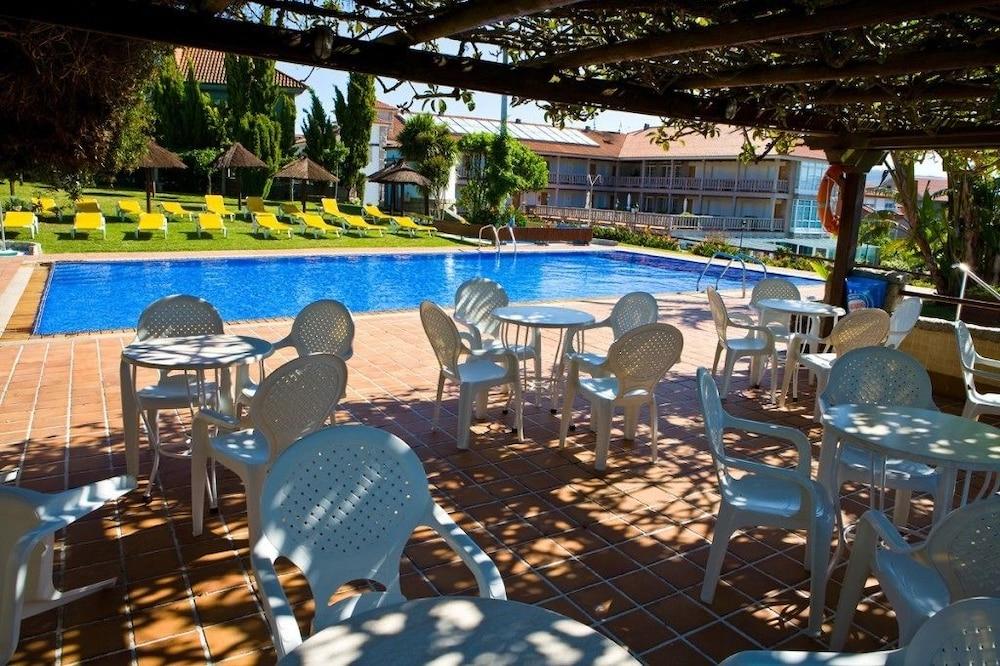 Cabicastro Apartahotel