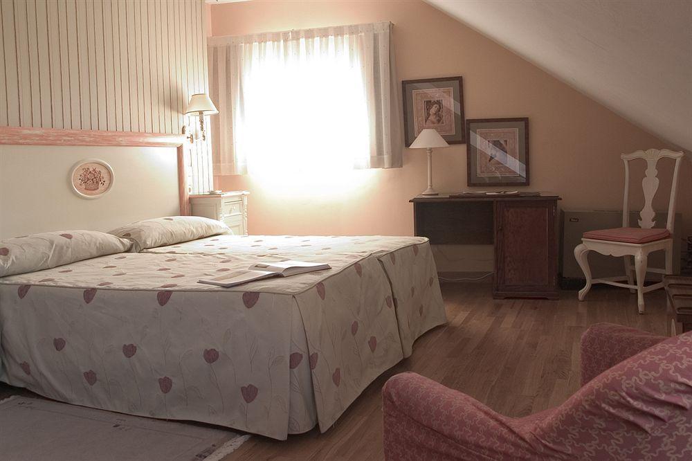 Hotel Infanta Isabel By Recordis