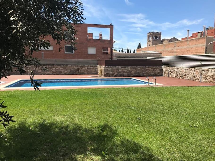 Con Encanto * Igualada