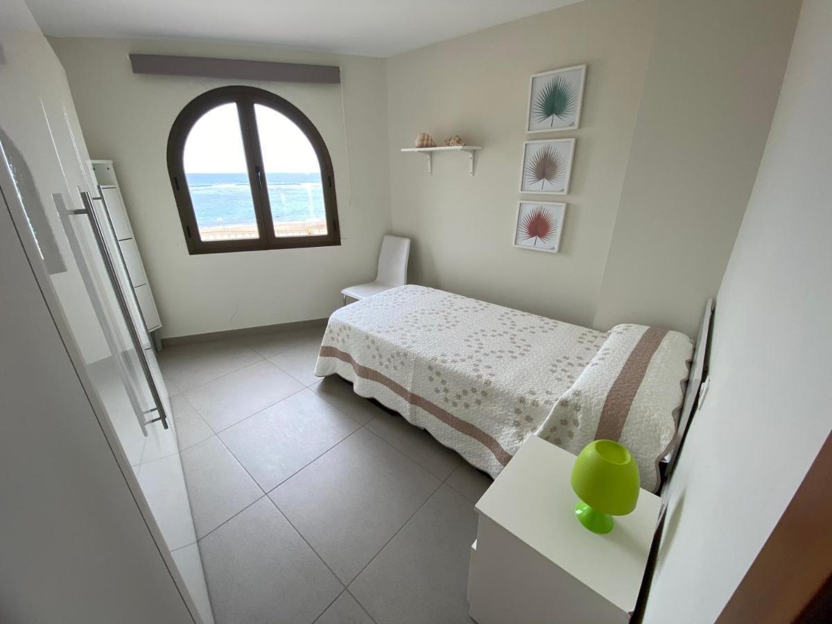 Apartment Las Canteras Beach And Sea, Wifi, Terraza, Comodidad