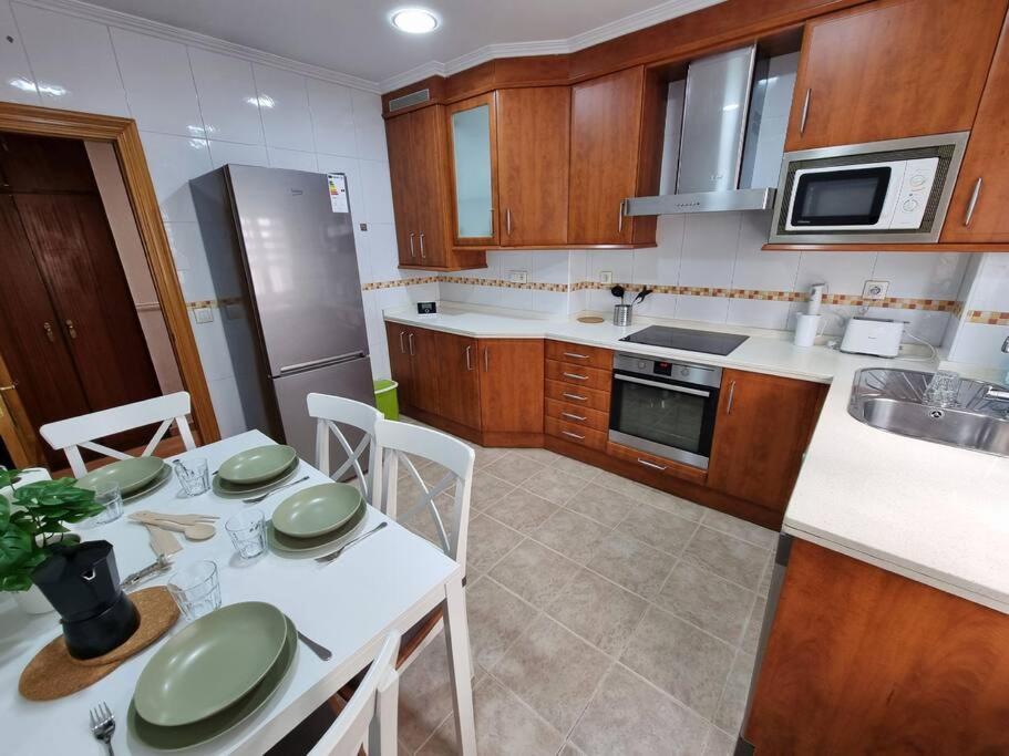 Apartamento Céntrico De 3 *