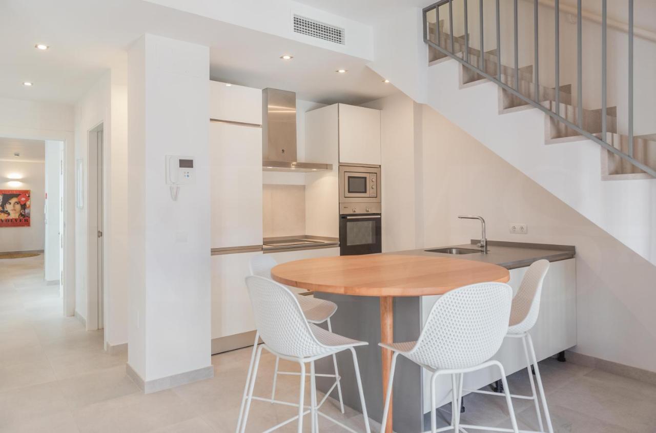 Apartamento Penthouse & Private Rooftop In The Heart Of By Rems *