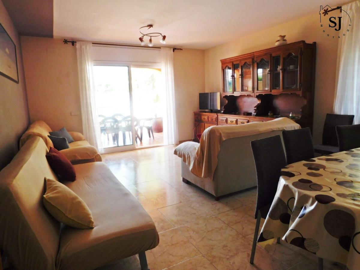 Agradable Casa Con Piscina En Les Tres Cales