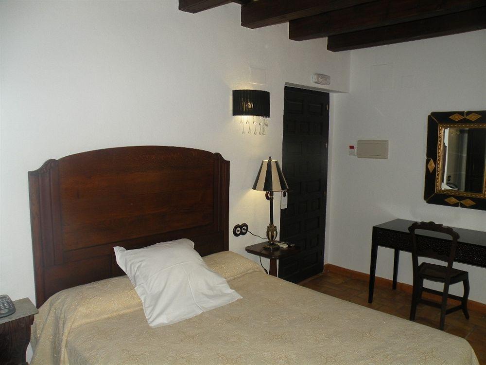 Hotel Hospedium San Fernando Carmona (Seville)