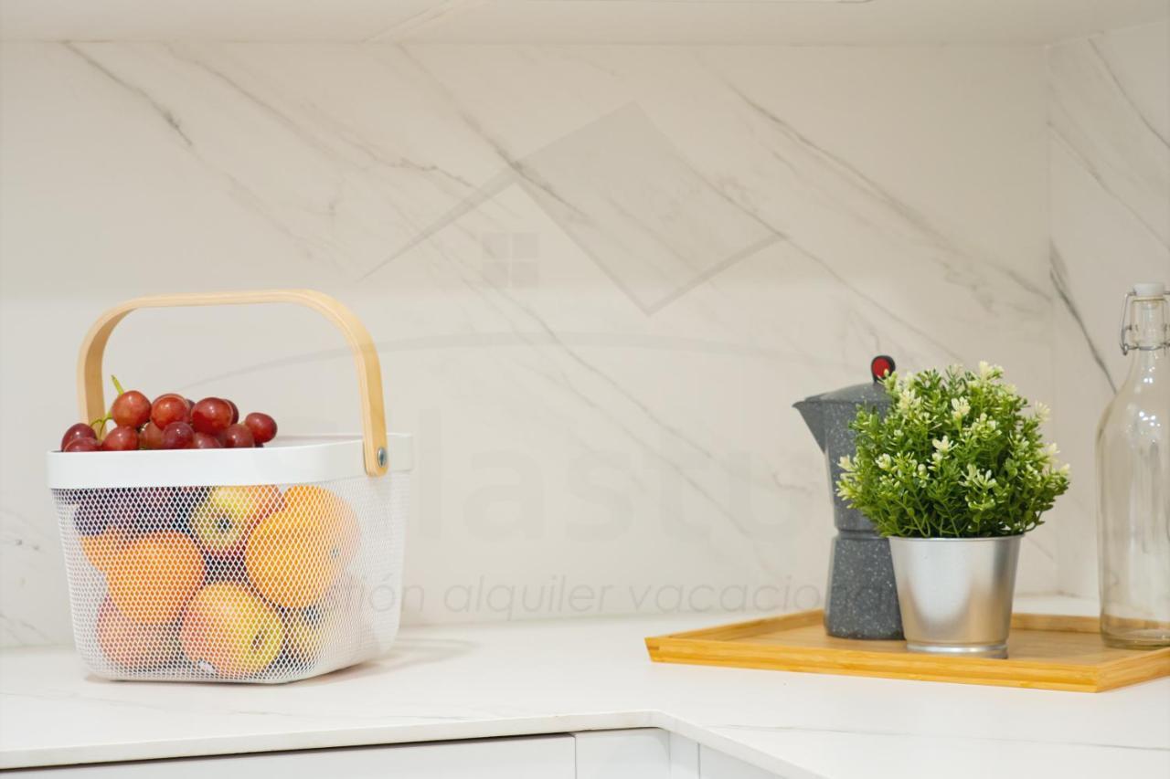 Nin Centrico Y Acogedor Apartamento En * Gijon