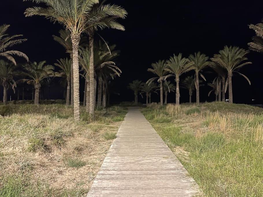 ''los Pinos'' 50m De La Apartment