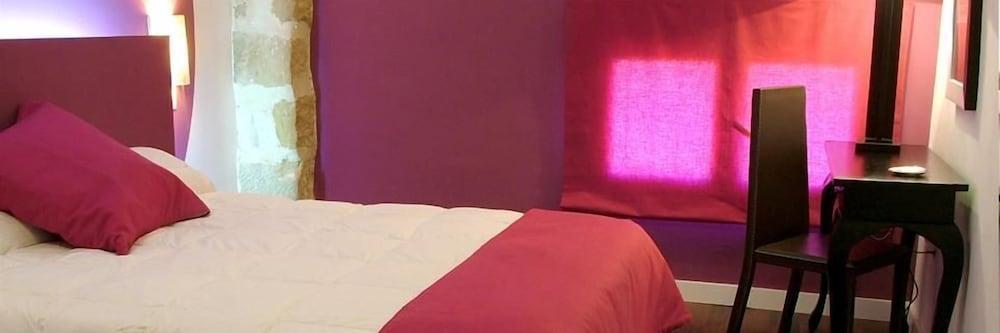 Carmen Boutique Hotel 4*