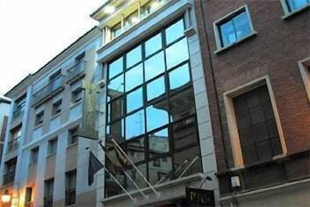 Hotel Plaza 3*