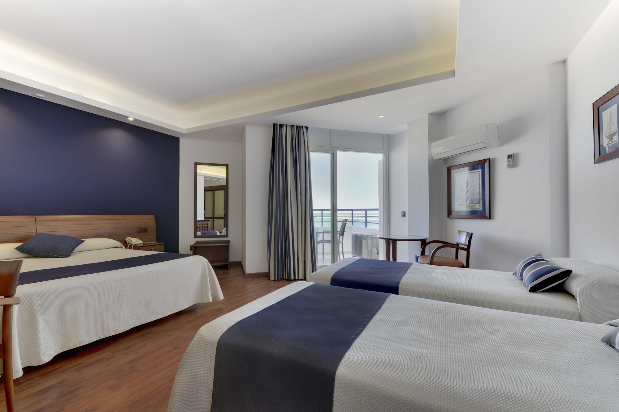 Puerto Bahia & 4*