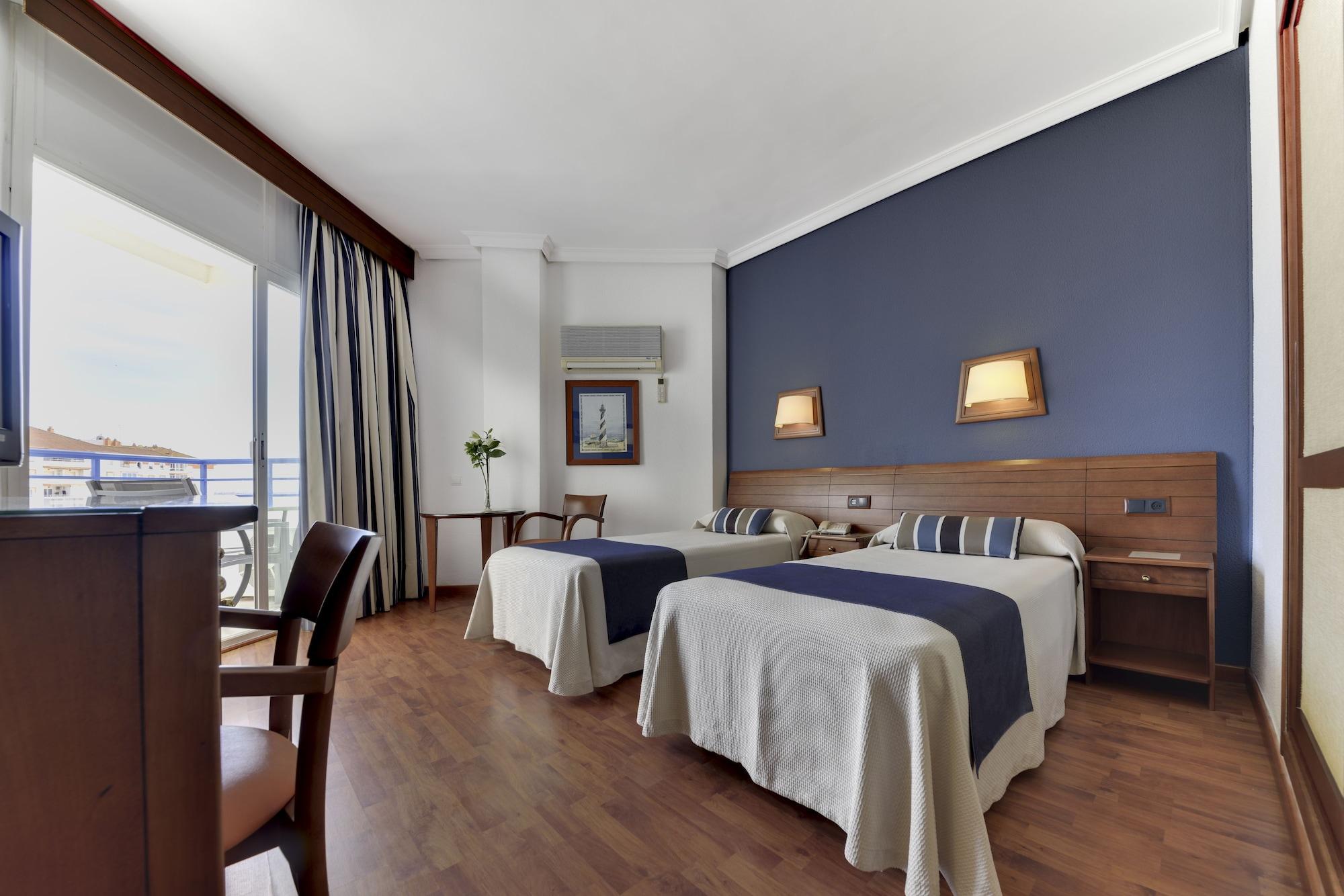 Puerto Bahia & 4*