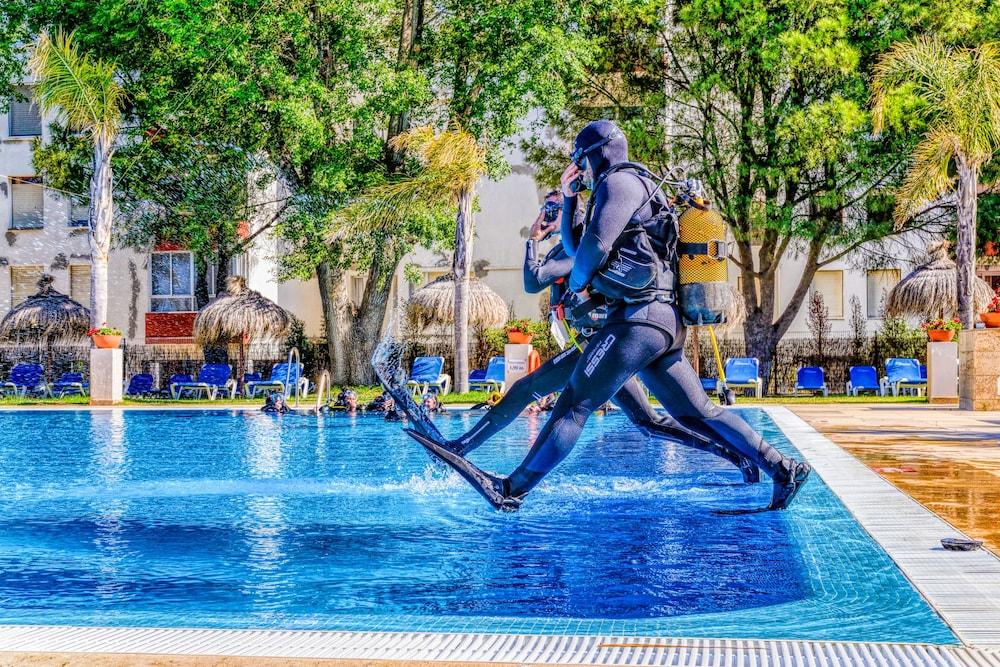 Hotel Puerto Bahia & 4*