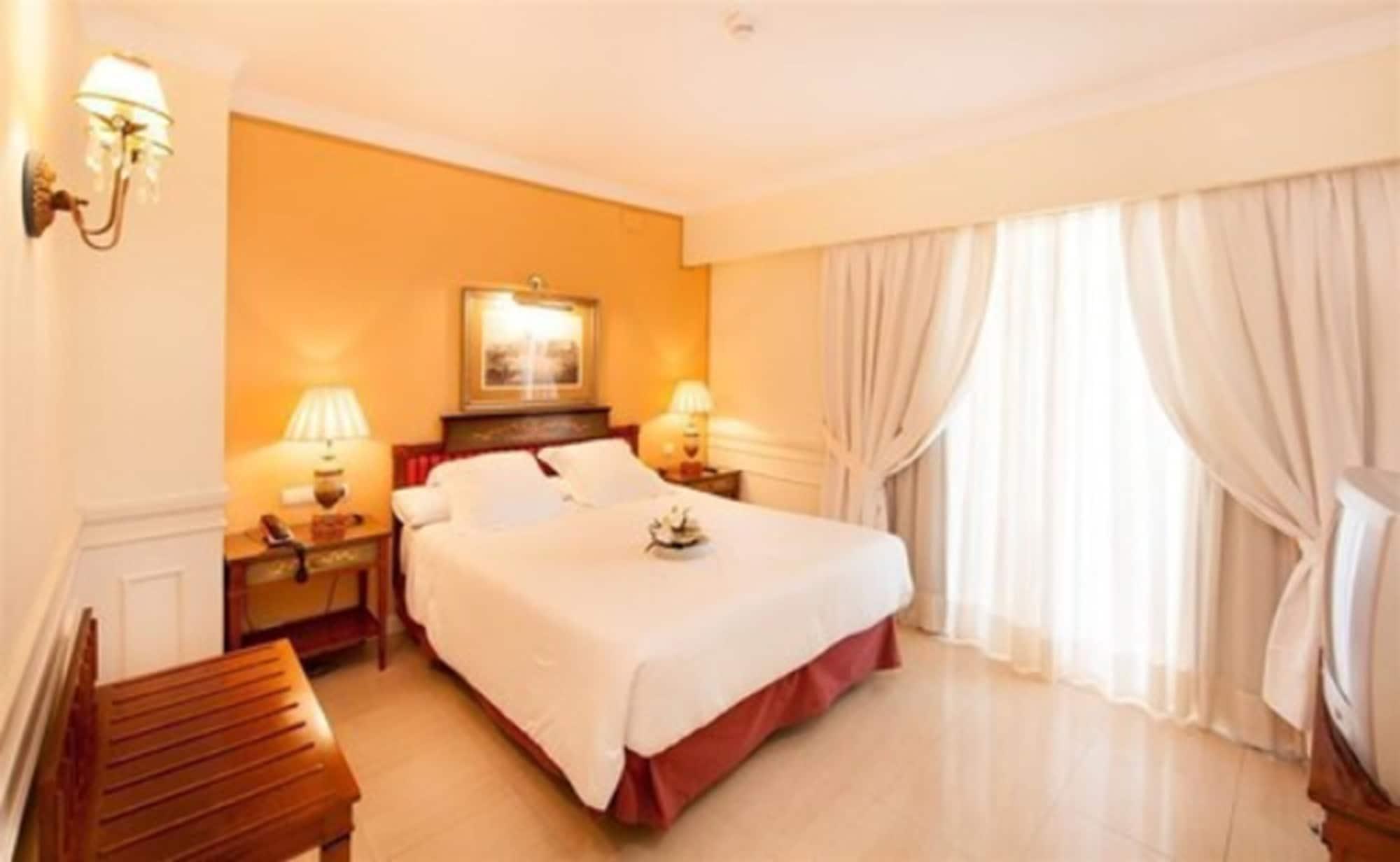 Guadalpin Boutique Apartamento