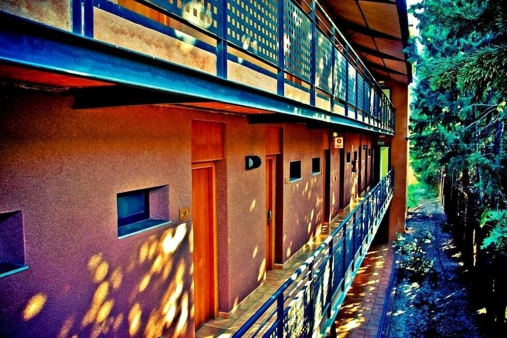 Country house Portal Del Caroig