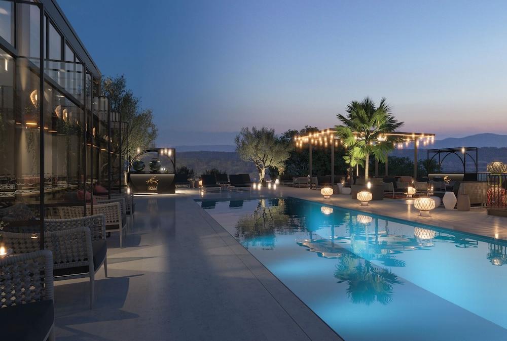 Castell D'emporda 4*