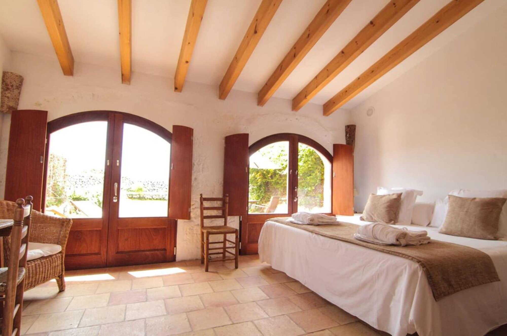 Alcaufar Vell Rural & Restaurant 4* Sant Lluís