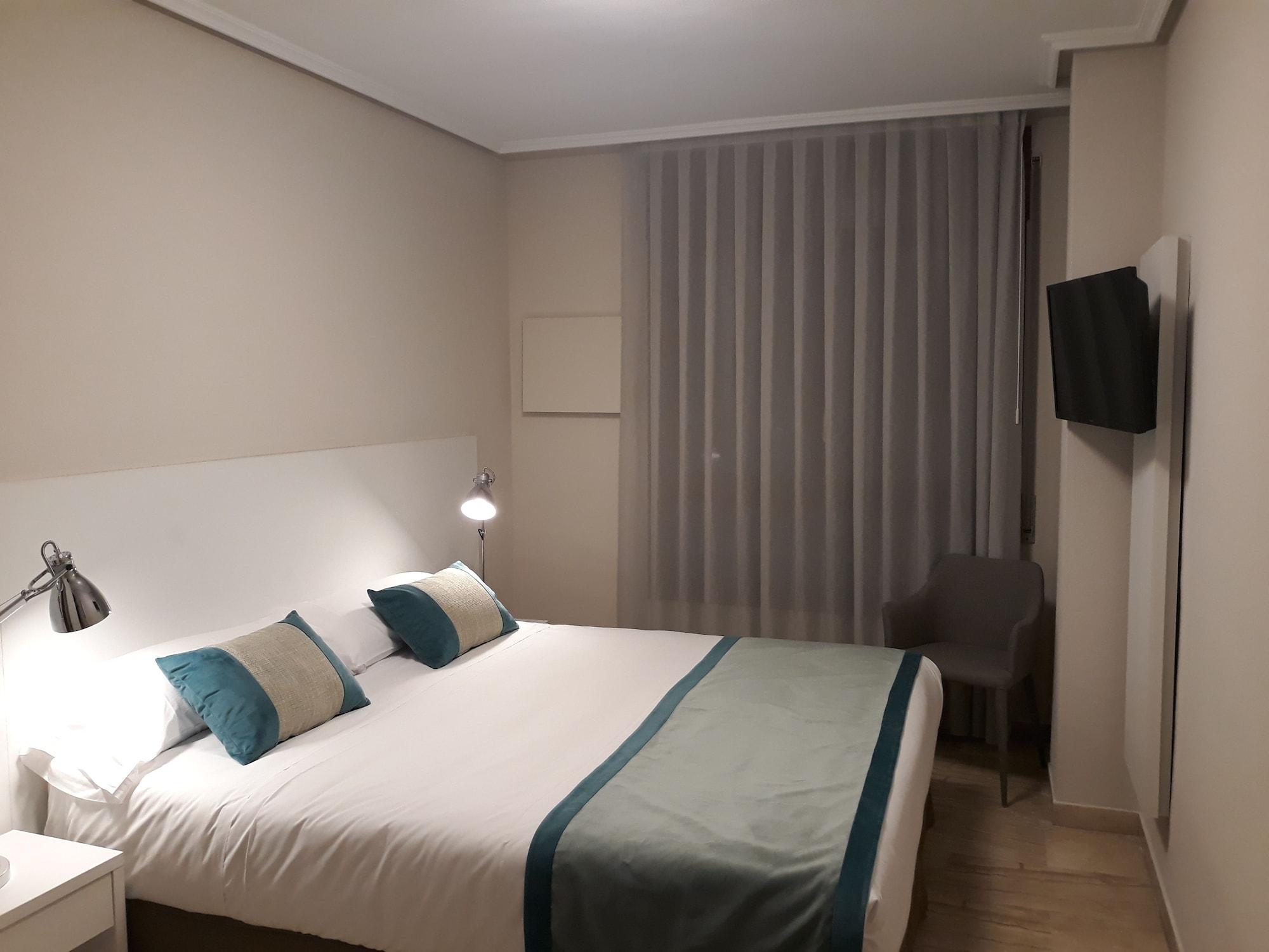 Hotel Girasoles