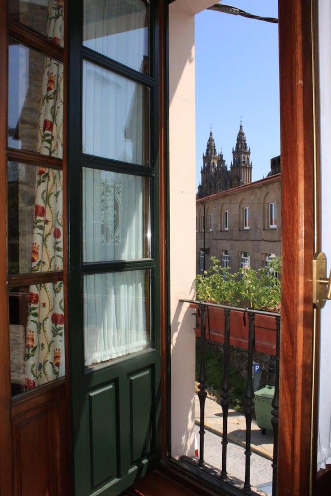 Pensión San Clemente By De Compostela