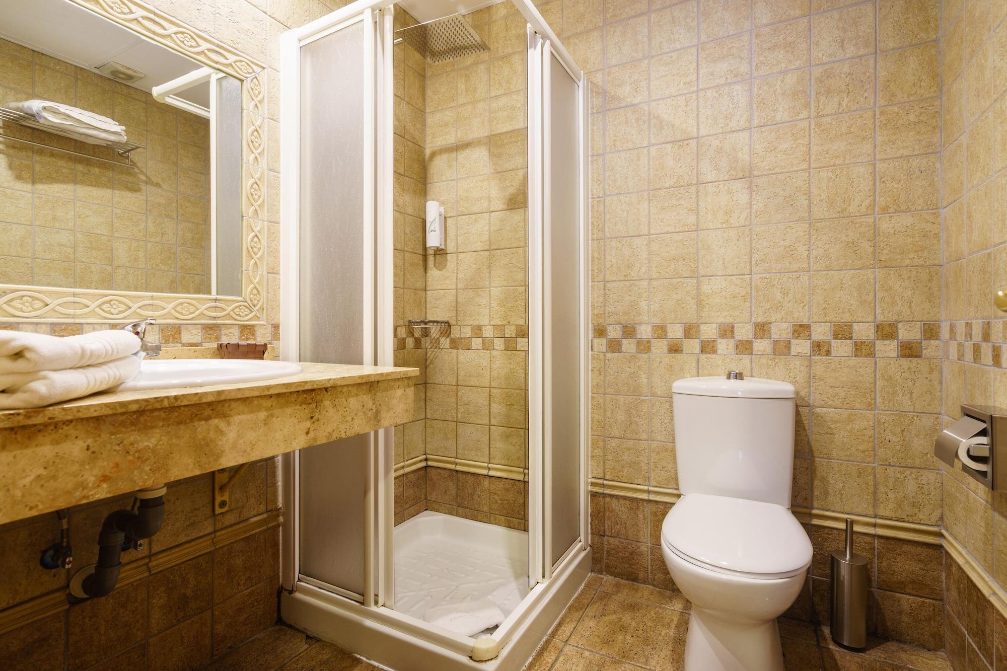 Boutique Reina Mora Hotel
