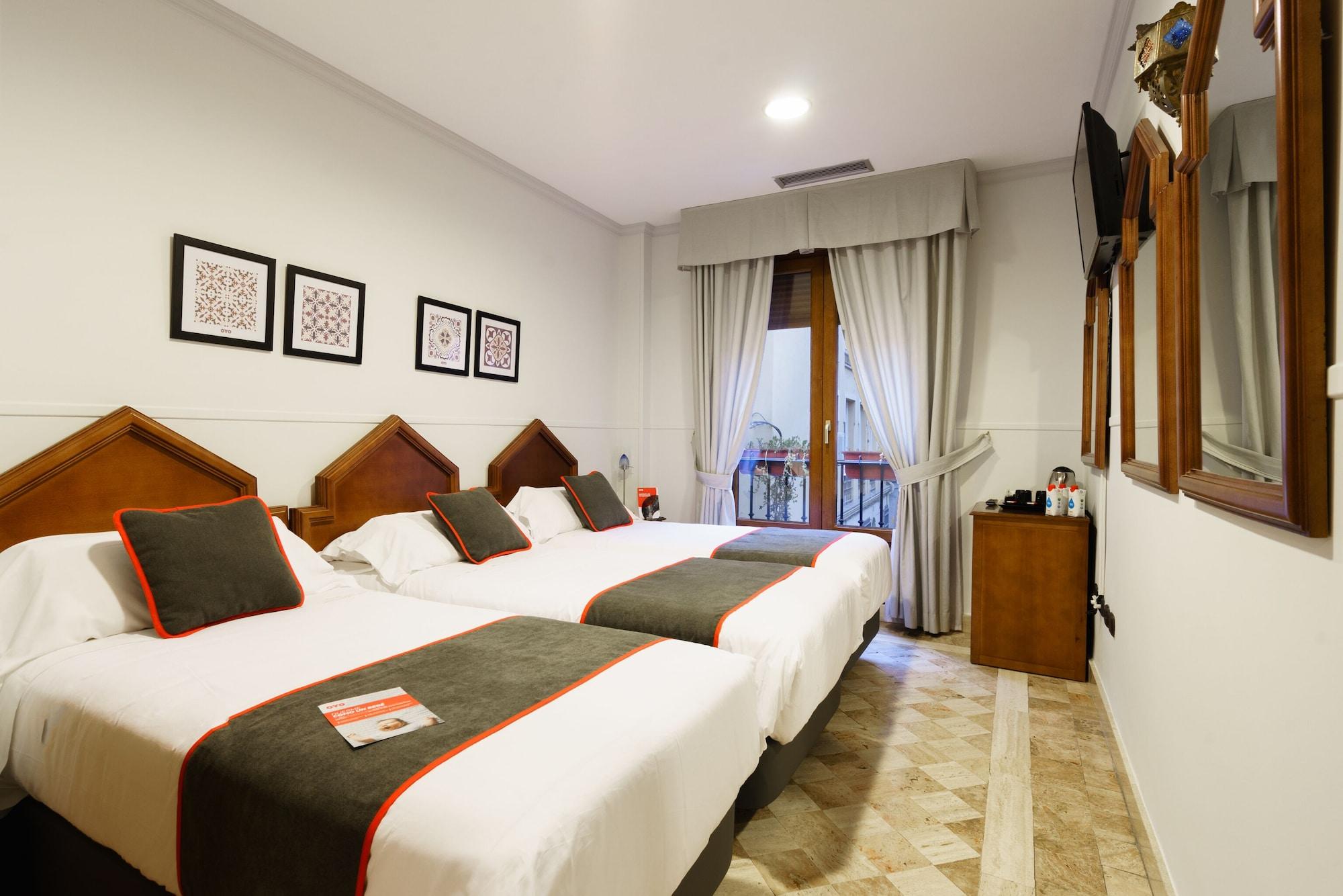 Boutique Reina Mora 2*