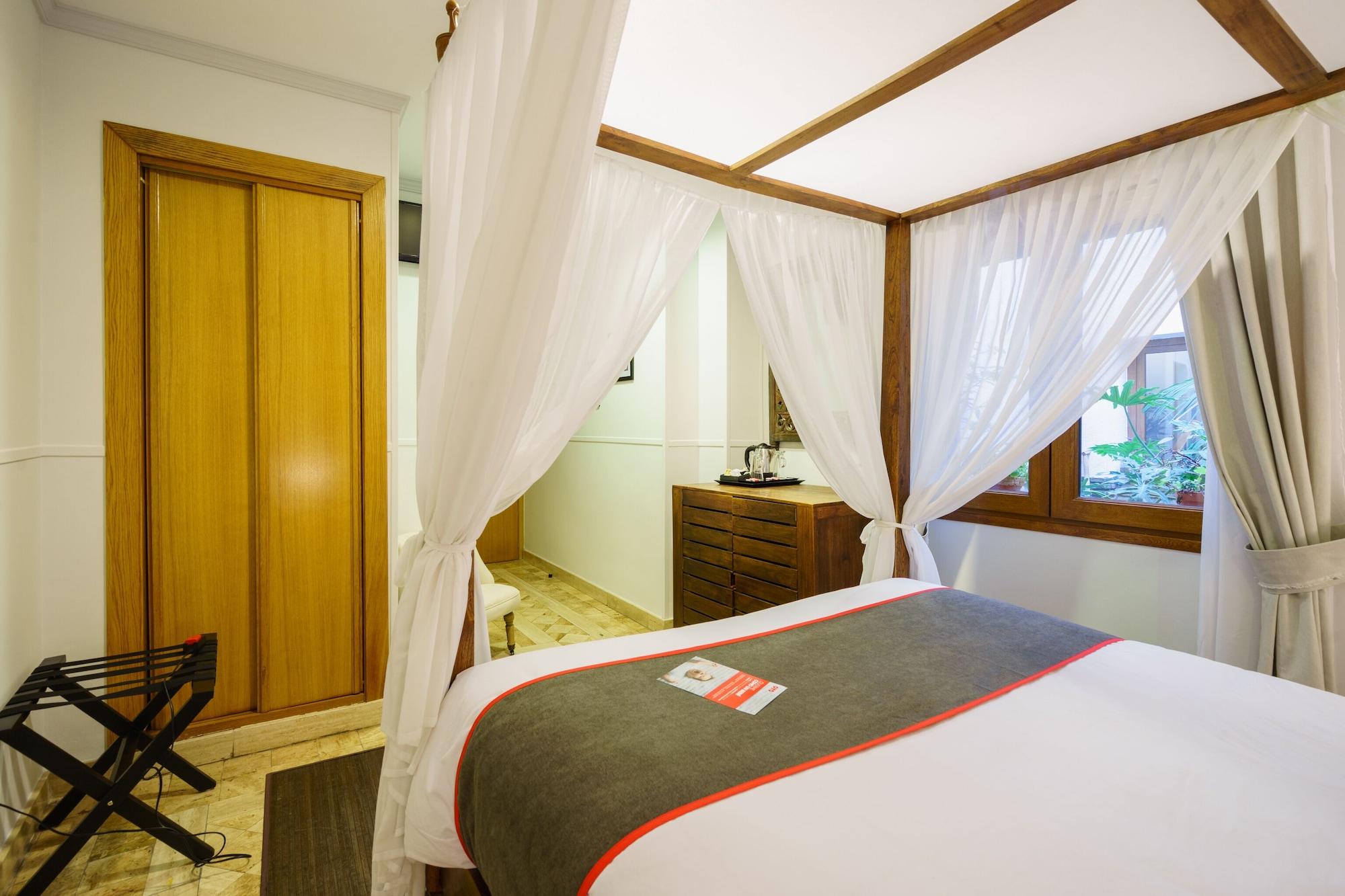 Hotel Boutique Reina Mora 2*