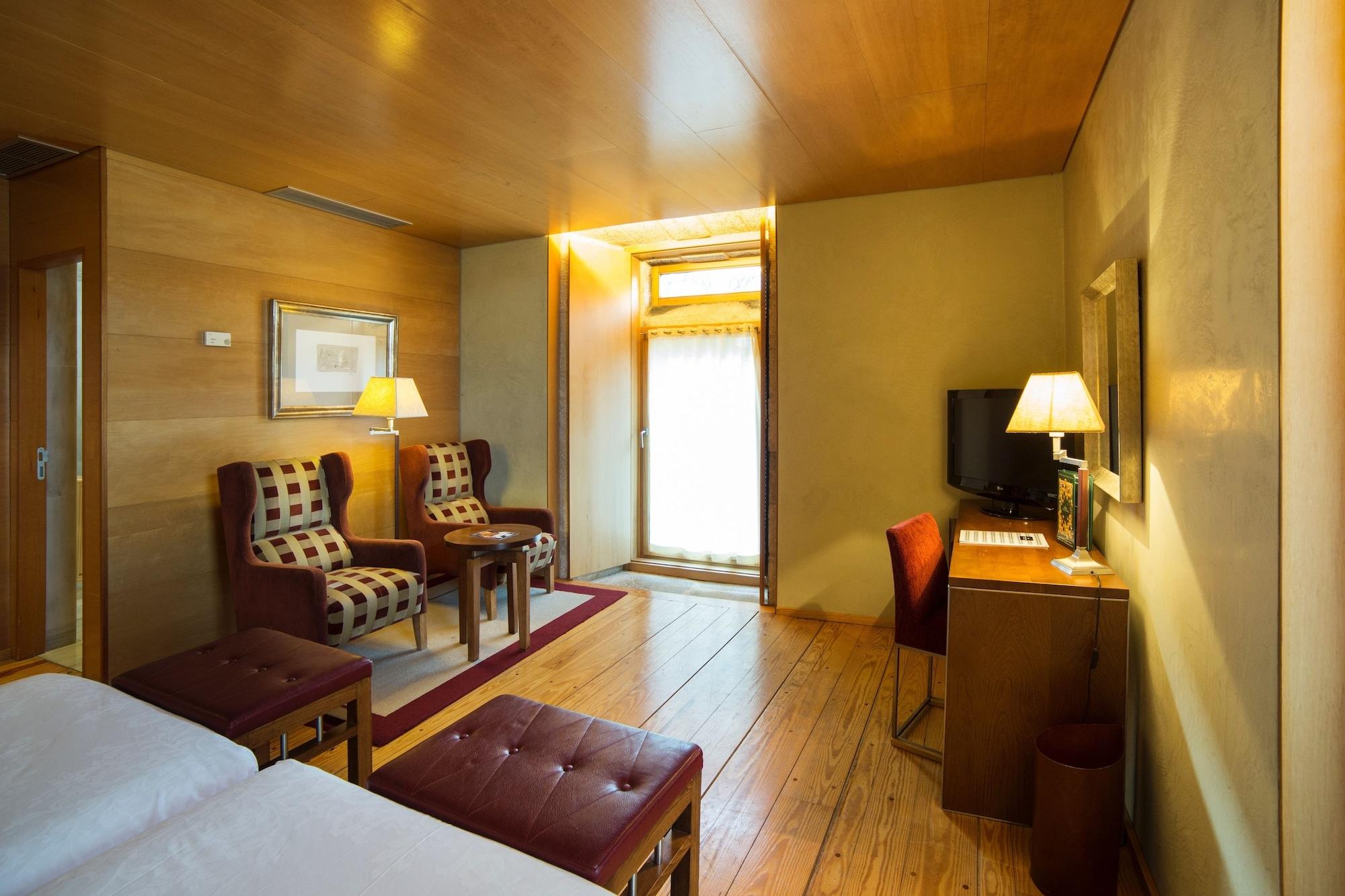 De Santo Estevo 4*