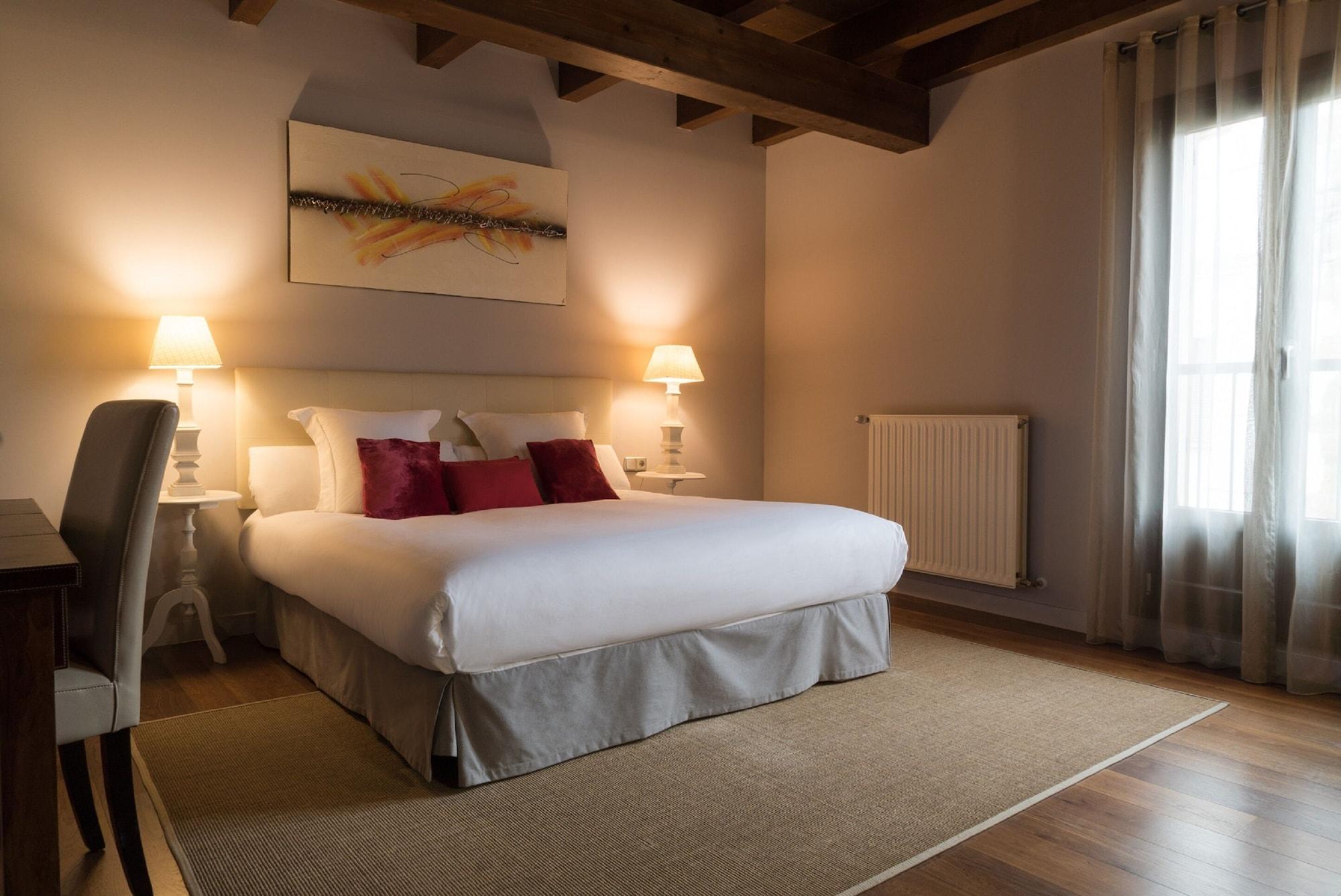 Hotel Rural Iribarnia 3*
