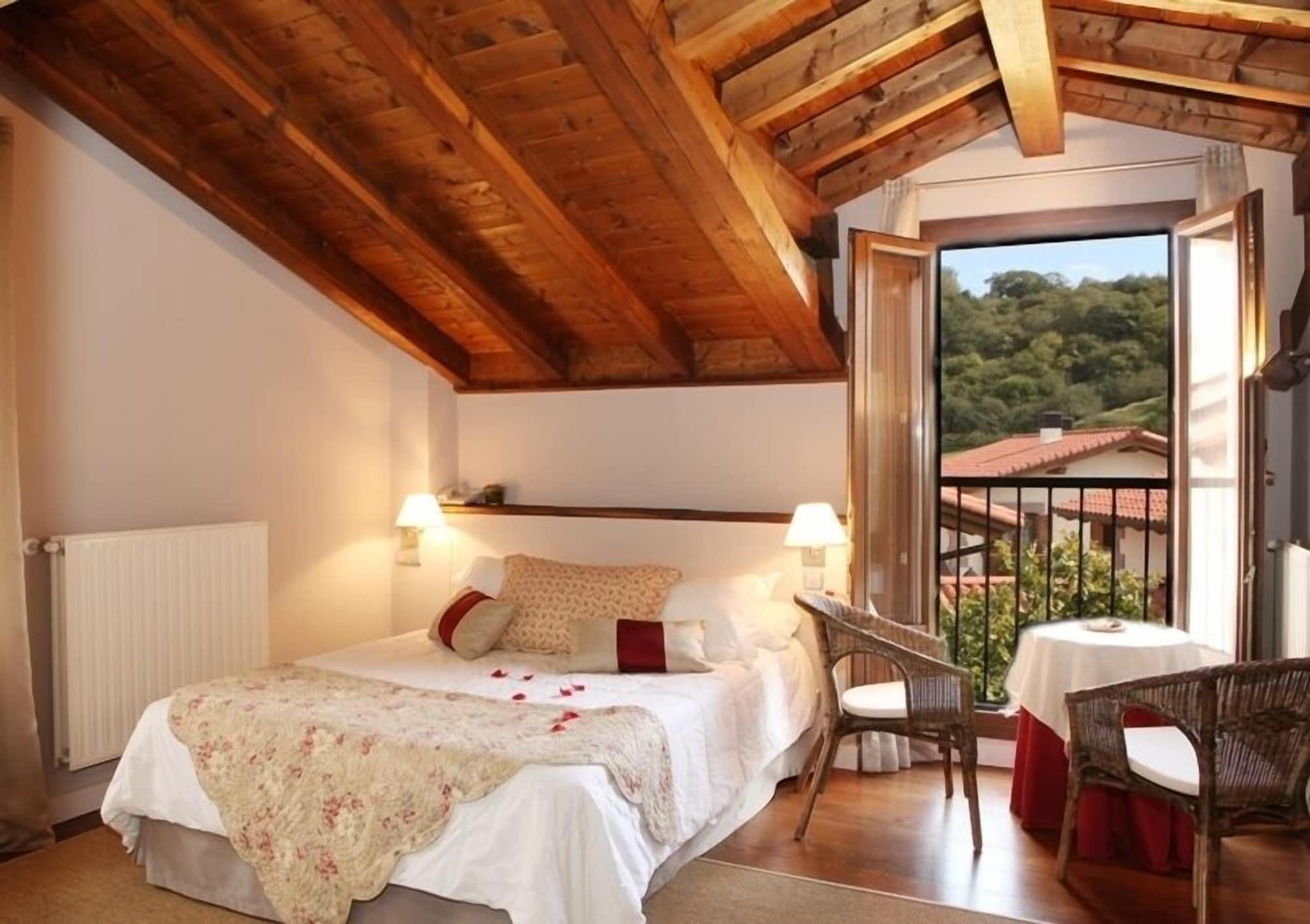 Rural Iribarnia Hotel