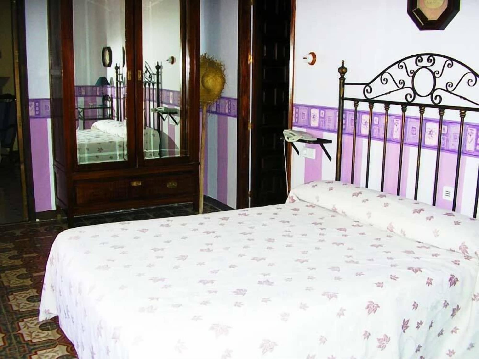 Hotel Palacio Guzmanes 3*