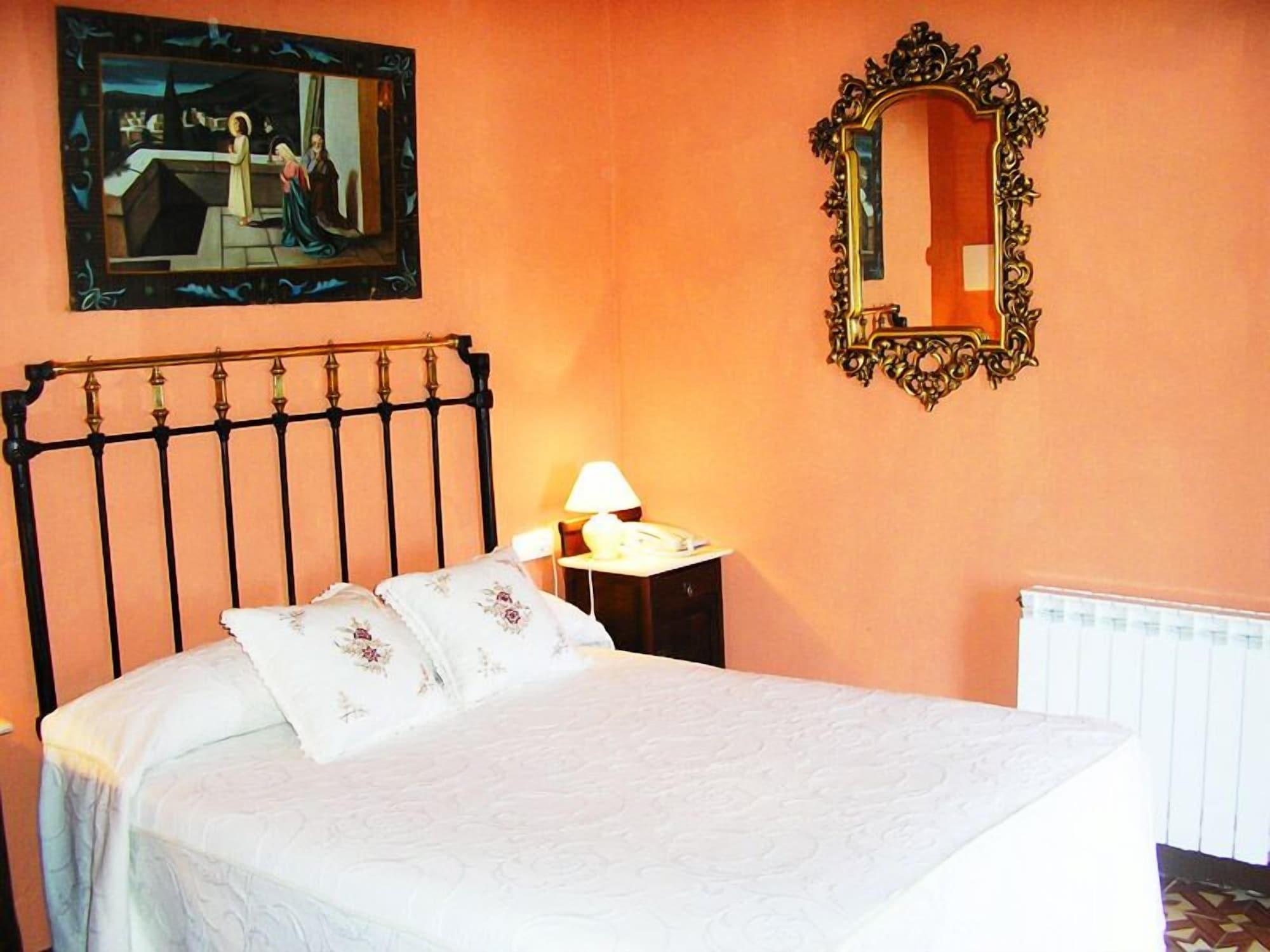 Palacio Guzmanes 3*