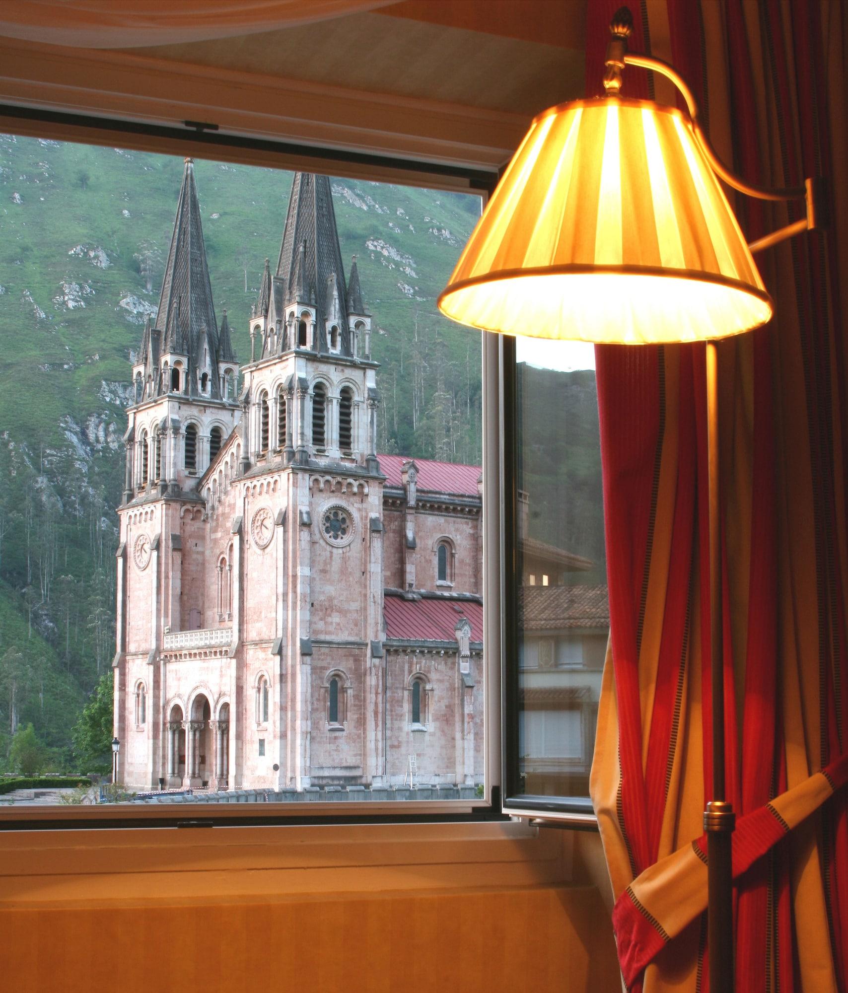 Arcea Gran Pelayo Hotel