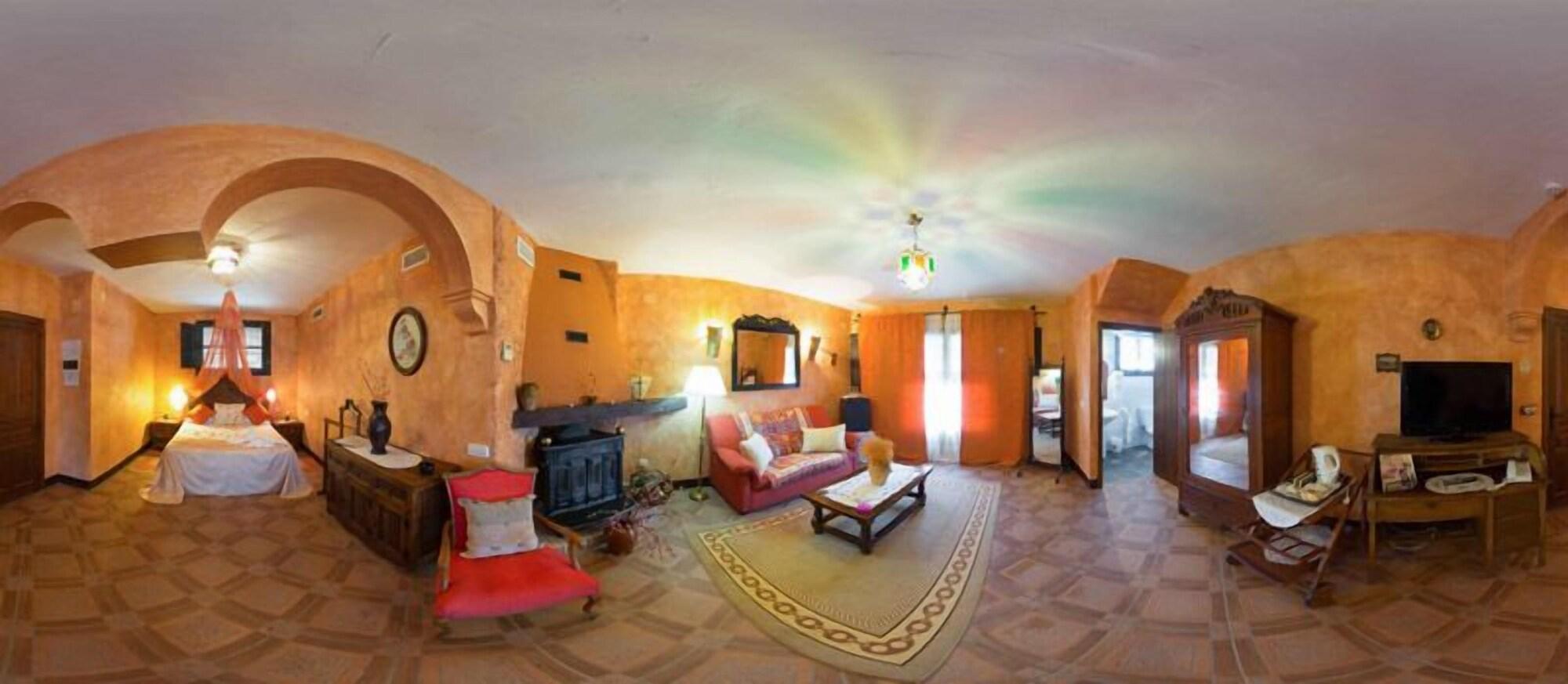 Palacio Guzmanes Hotel