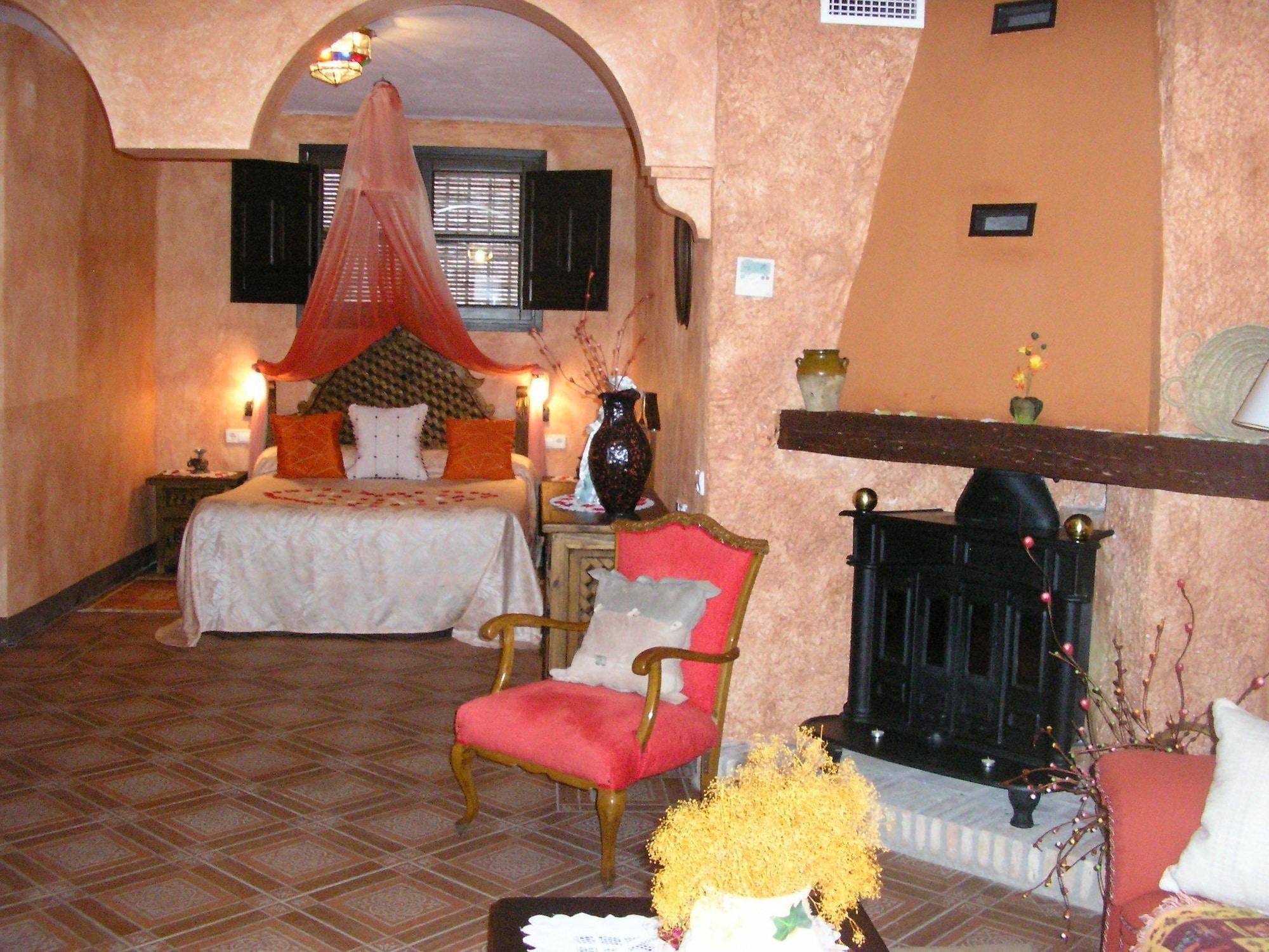 Hotel Palacio Guzmanes 3*