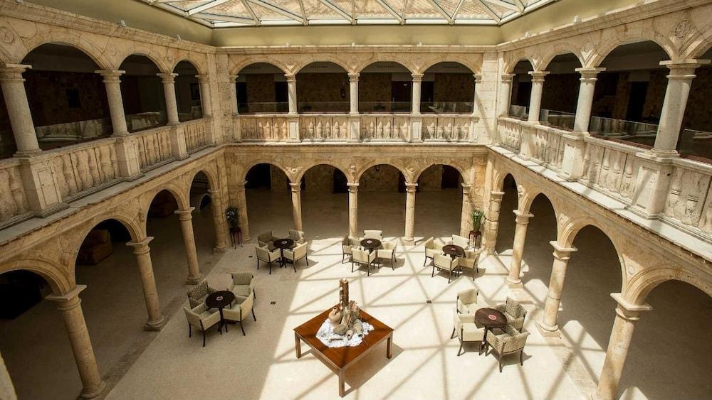 Palacio Del Infante Don Juan Manuel Hotel