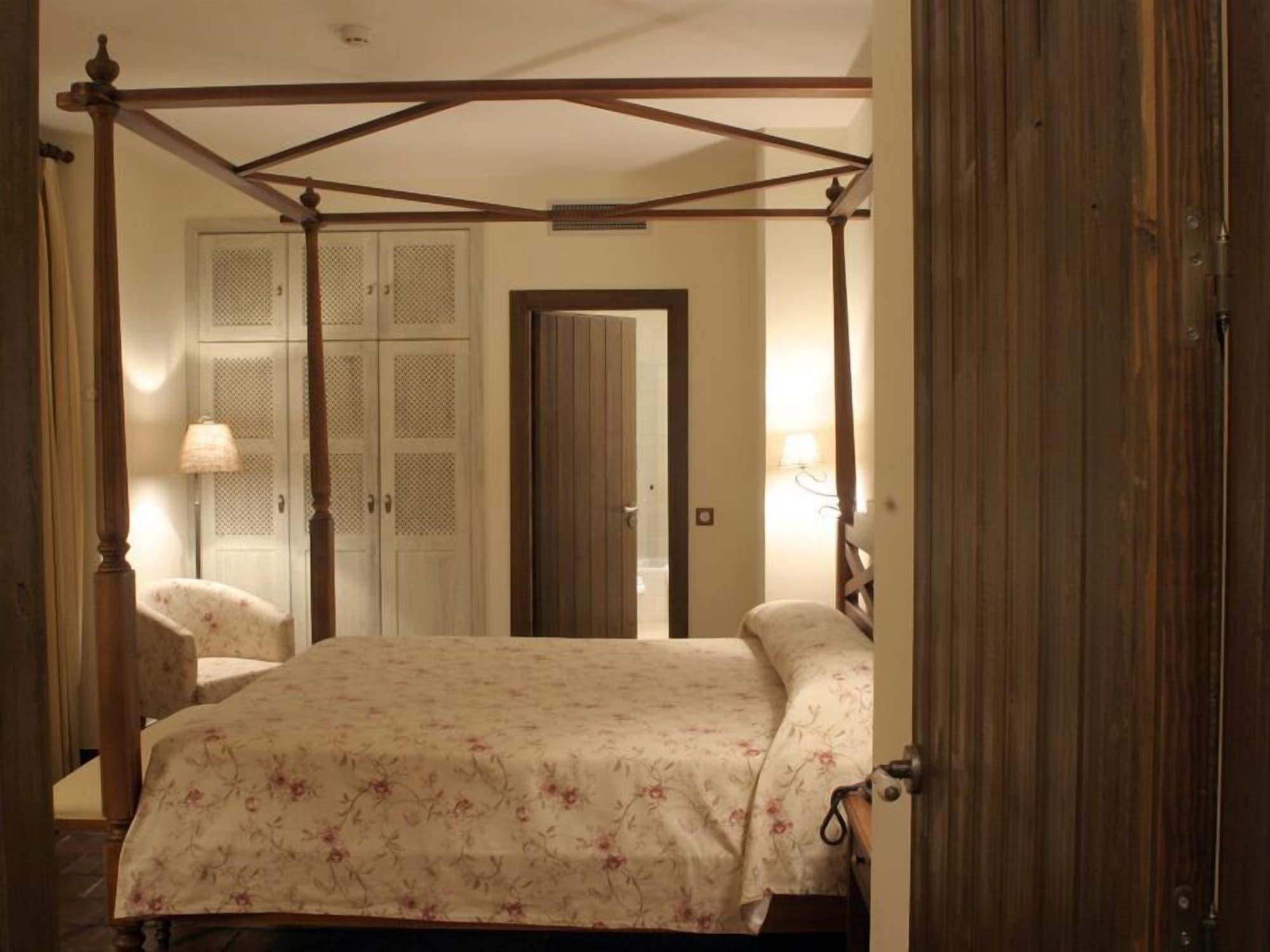 Hotel Hospedium Cortijo Santa Cruz 4*