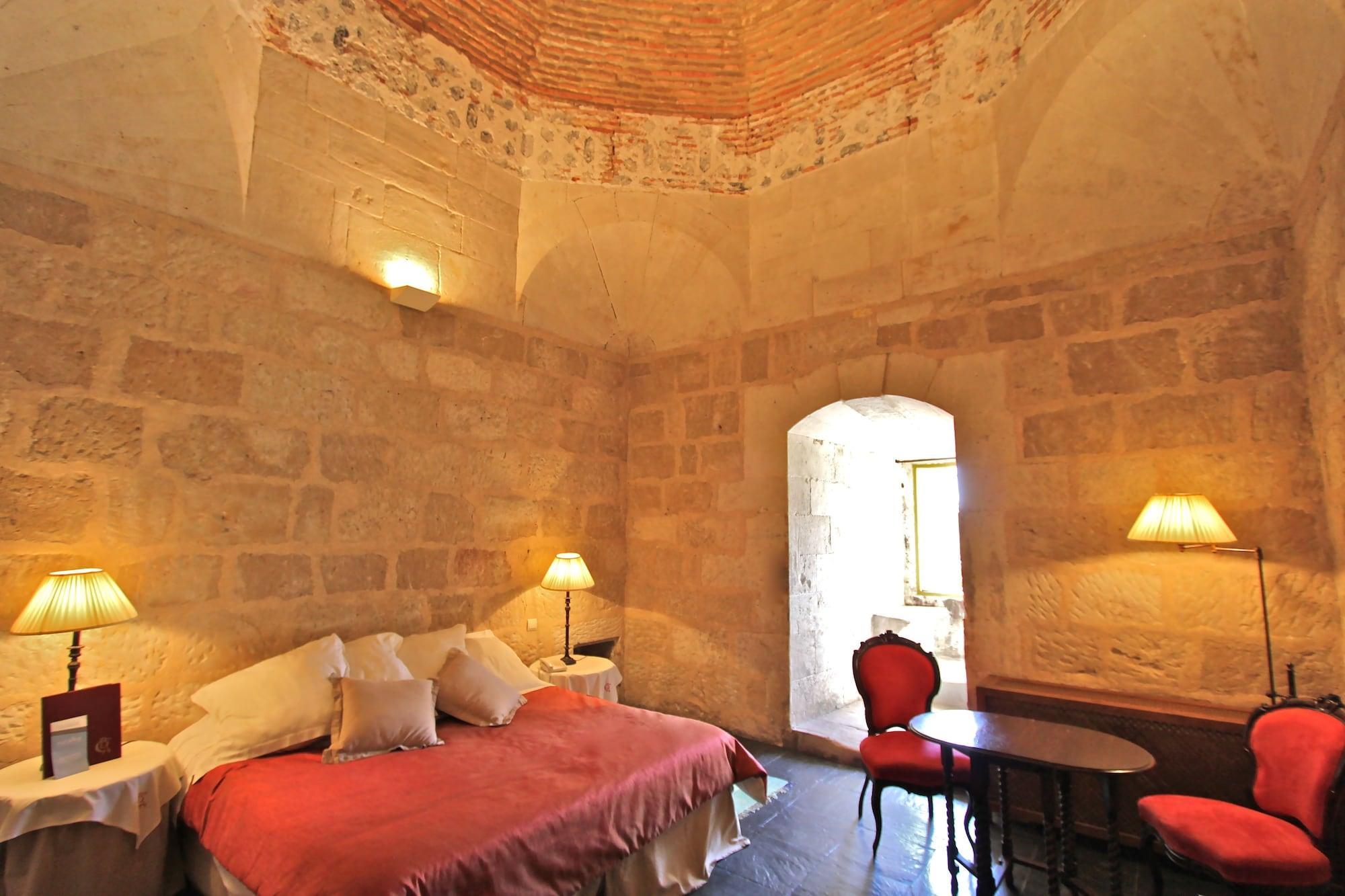 Real Castillo Del Buen 4* Topas