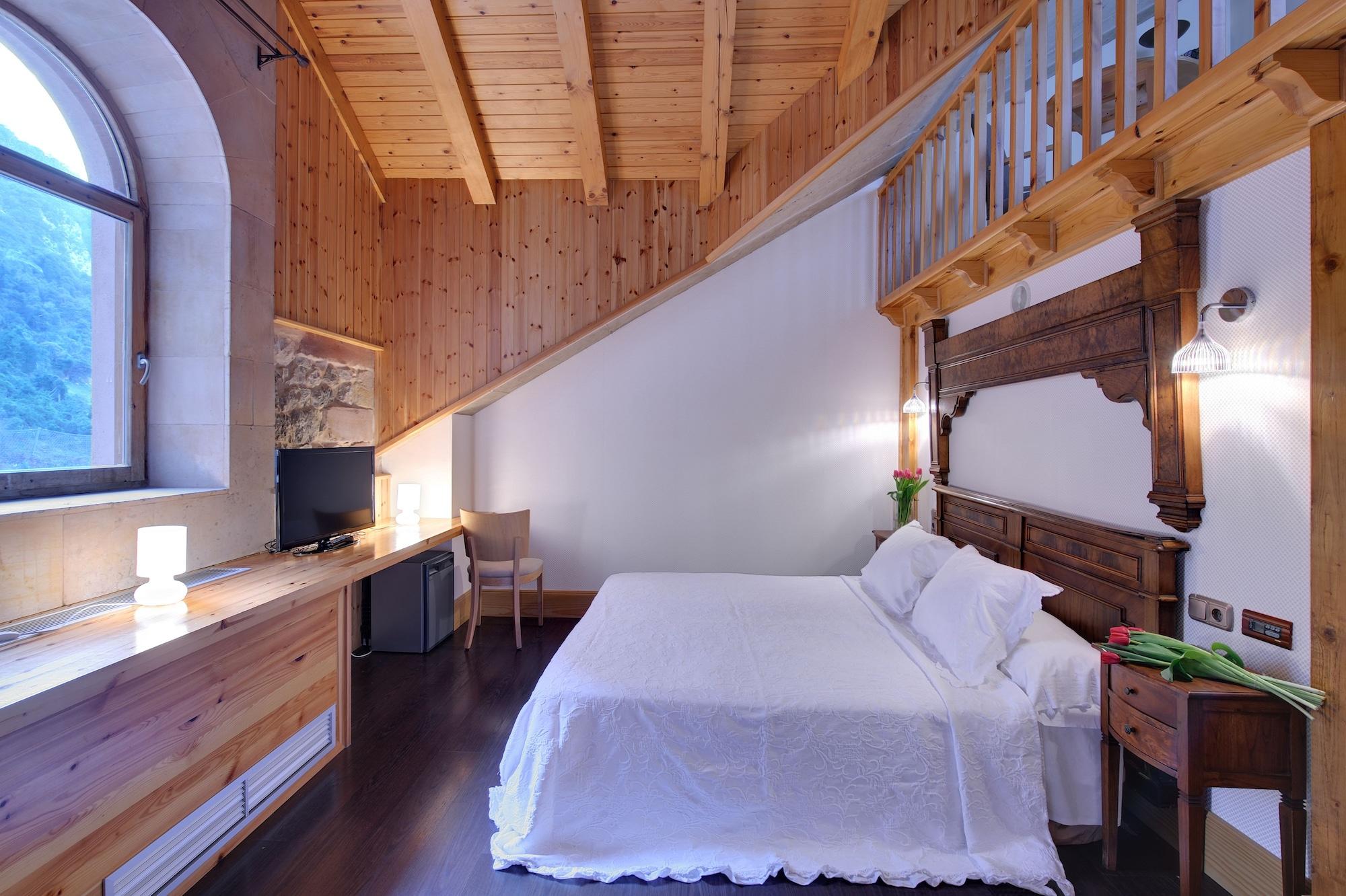 Balneario 4* La Hermida