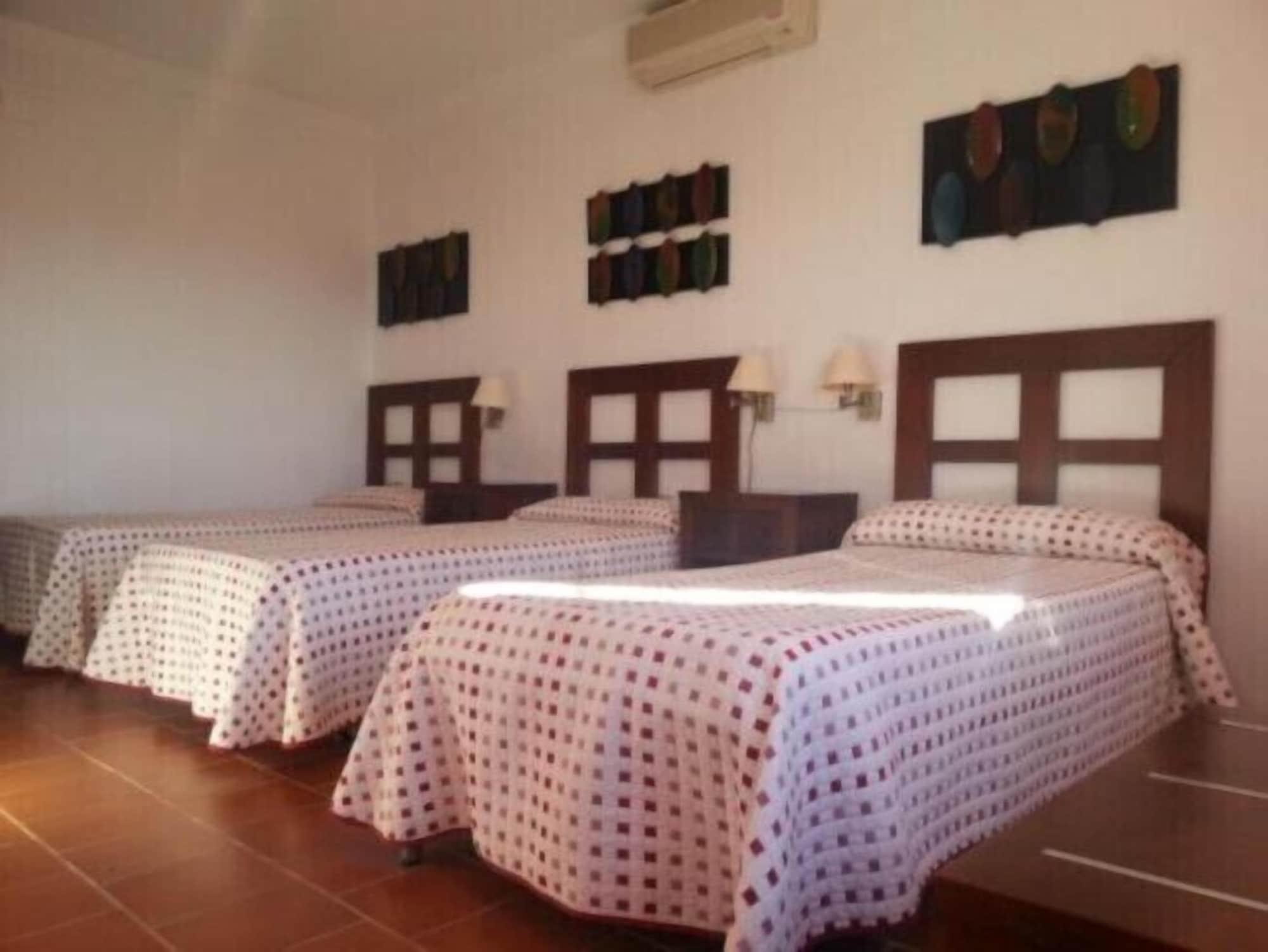 Hotel Complejo Veneros Santa Ana La Real