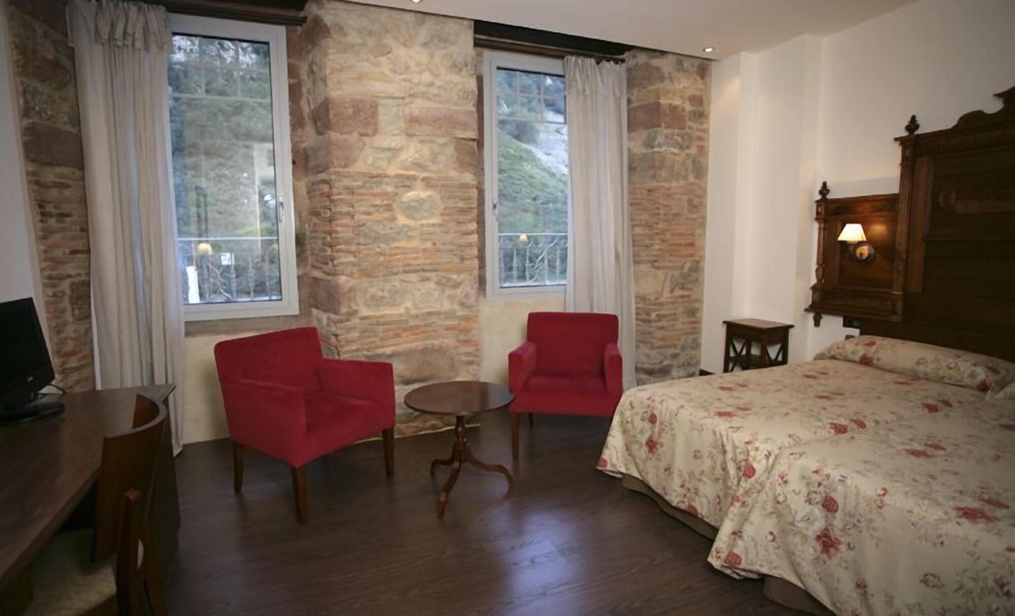 Balneario 4* La Hermida