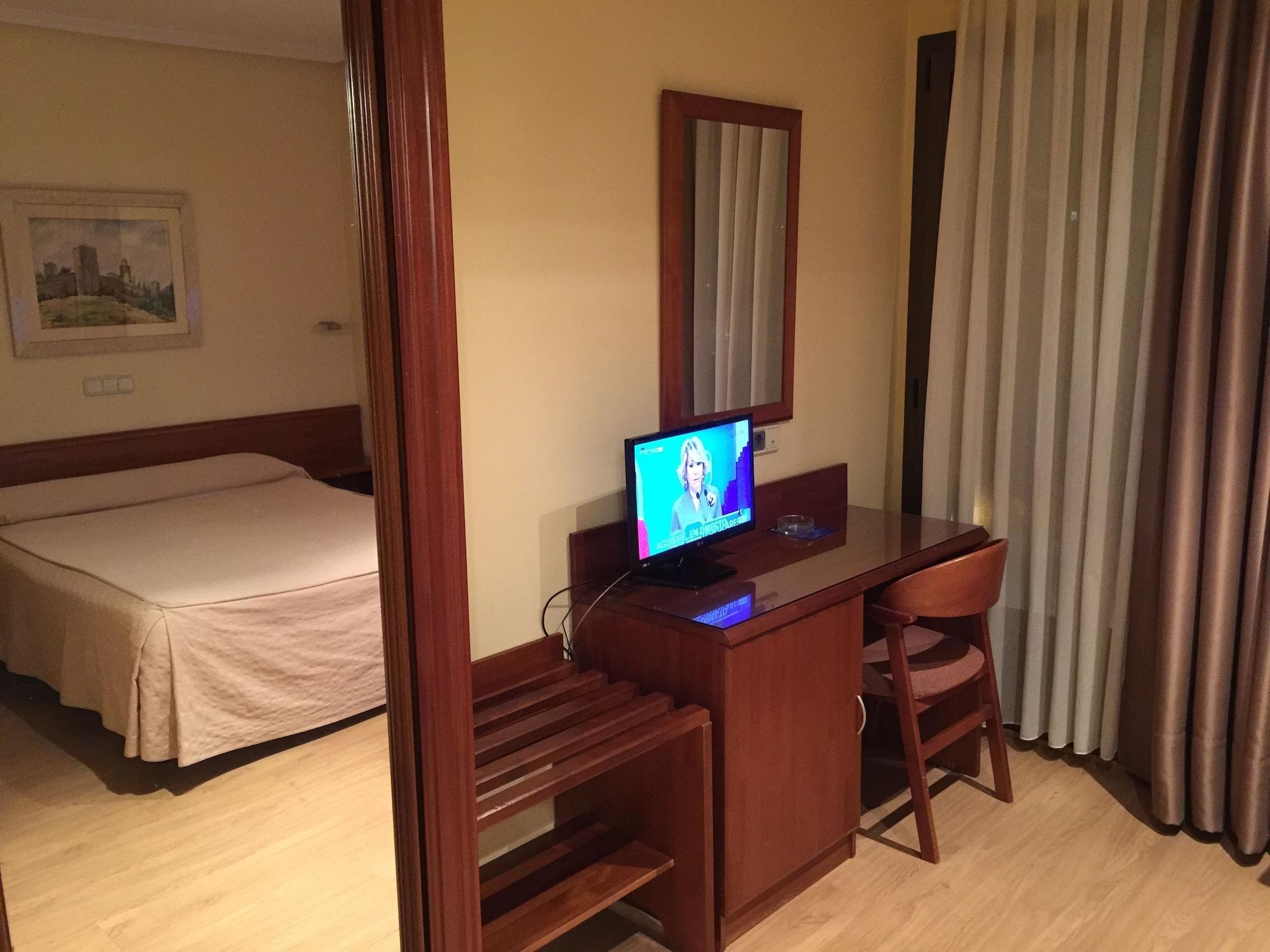Ele Acueducto Hotel 3*