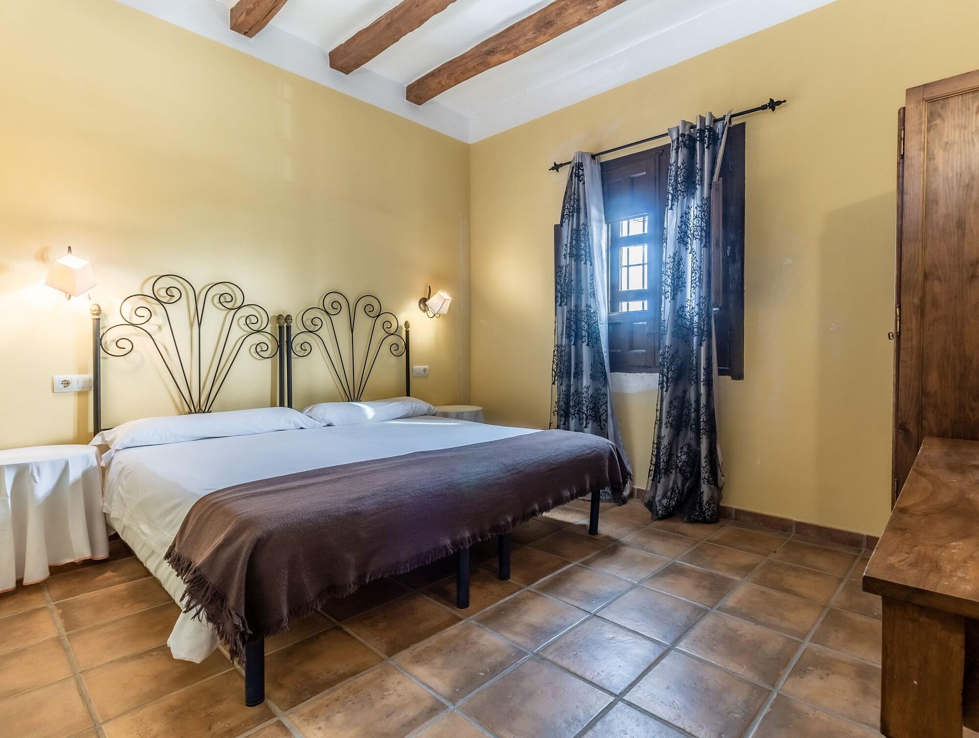 Hotel Tierrallana By Juypehotel