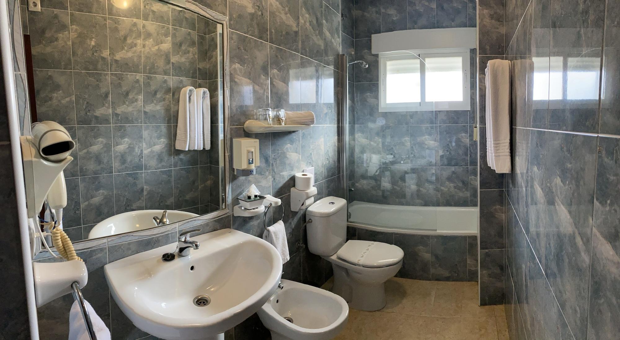 Hotel&apartamentos Cons Da Garda