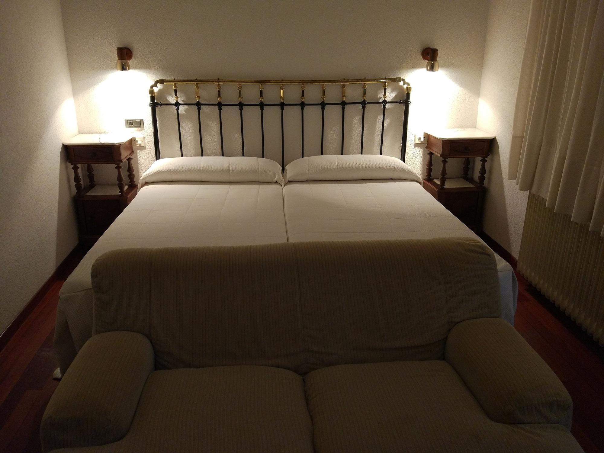 Hotel Perales